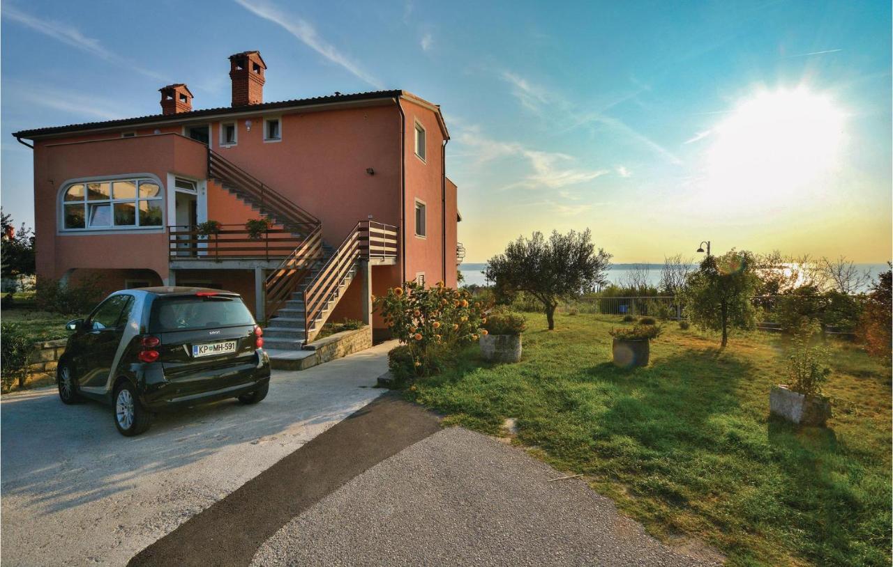 2 Bedroom Amazing Apartment In Portorož Zewnętrze zdjęcie