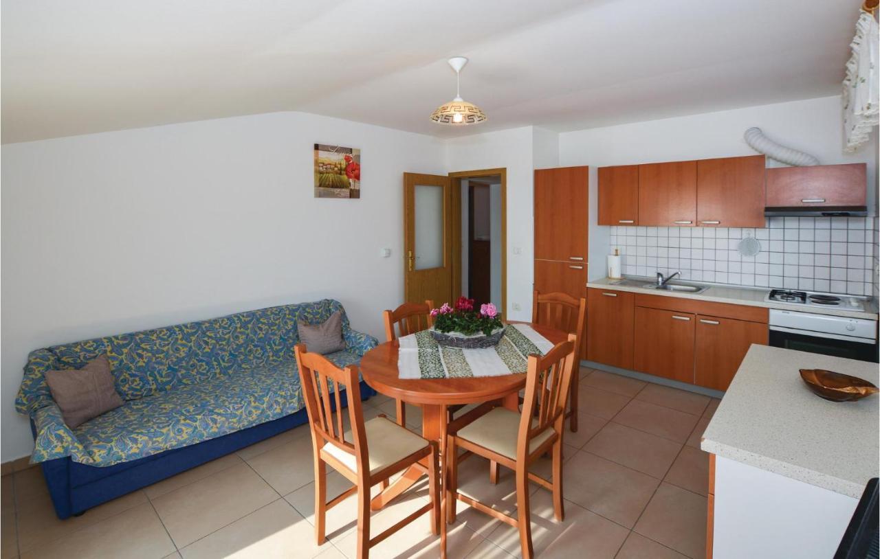 2 Bedroom Amazing Apartment In Portorož Zewnętrze zdjęcie
