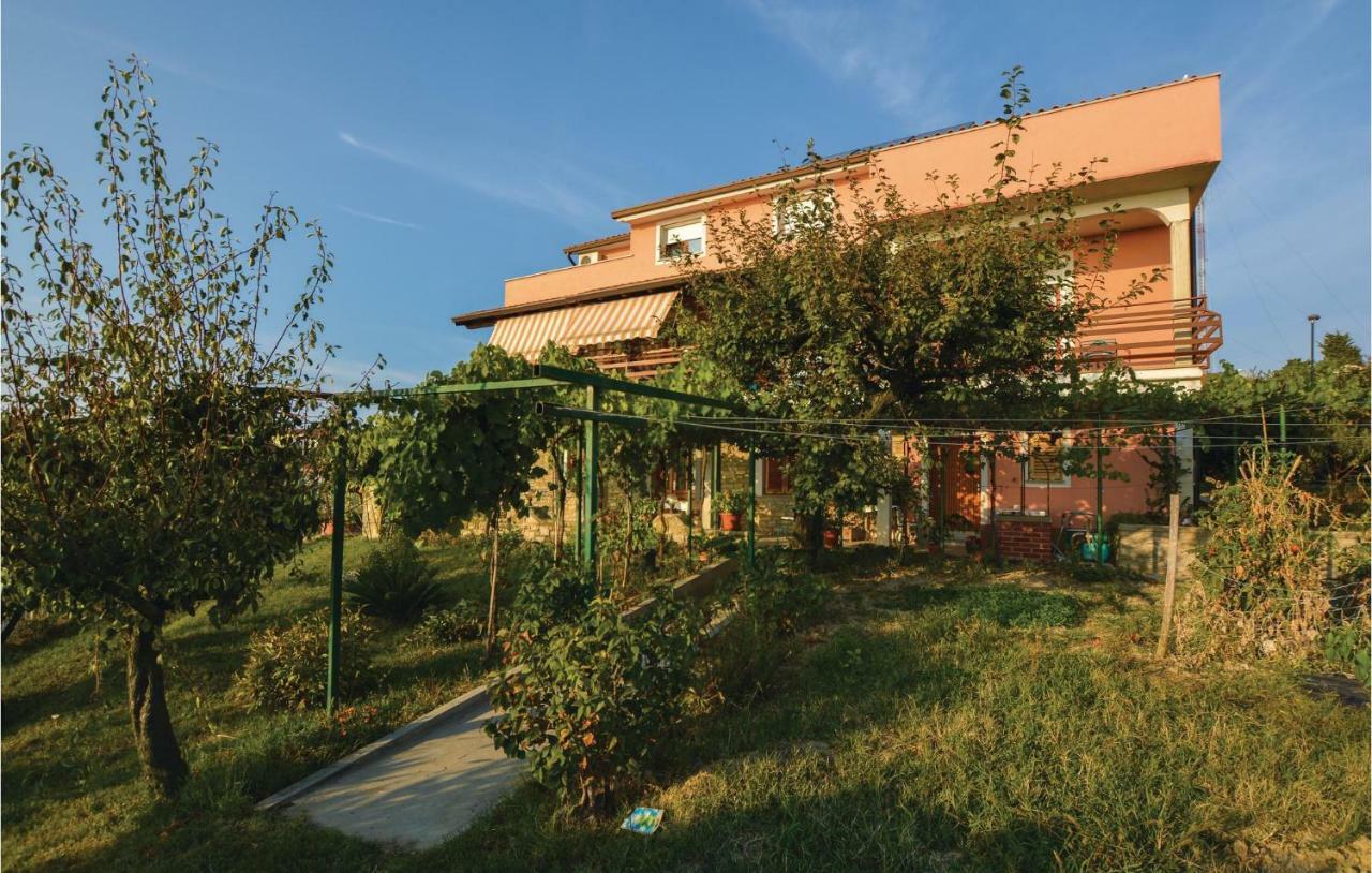 2 Bedroom Amazing Apartment In Portorož Zewnętrze zdjęcie